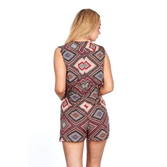 Go Coco Ruffle Front Romper - Picture 6 of 6